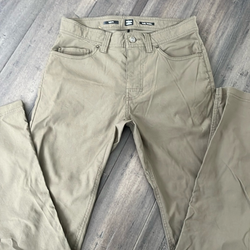 NWOT Men’s Prana Pants - 31x32